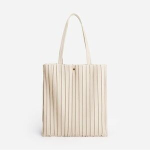 TIJN Rikke women pleated tote bag cream